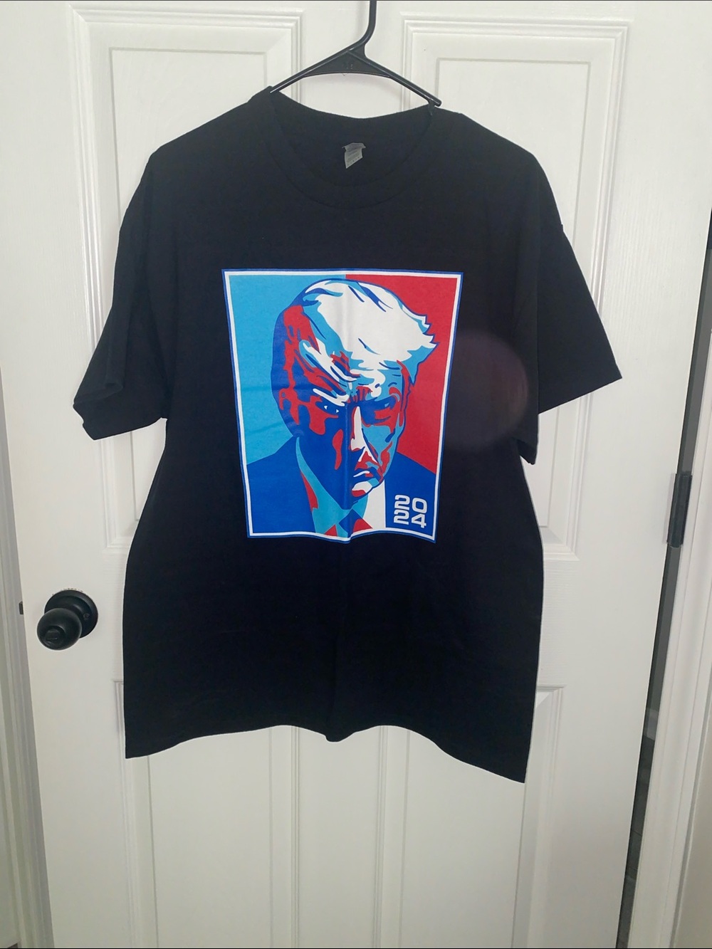 Men's Black Graphic TRUMP 2024 Short-Sleeve T-Shirt - 2024 Campaign Artwork